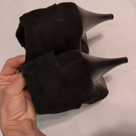 Dana Buchman Roswell Black High Heel Bootie Fold over top Pointed Toe sz 8 - Picture 10 of 16